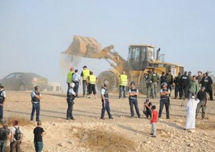 تواصل اعتداءات الاحتلال على المواطنين في قرية العراقيب