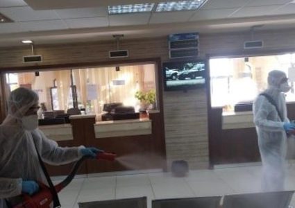 إغلاق مديرية النقل والمواصلات بالخليل بسبب كورونا