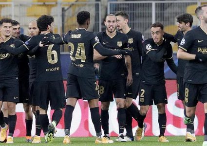 برشلونة يدك شباك مضيفه دينامو كييف برباعية
