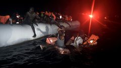 قتلى ومفقودون بانقلاب زورق  قبالة جزر الكناري