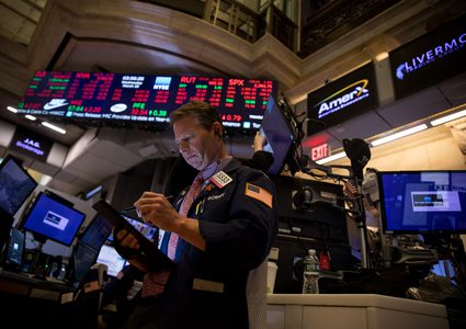 مؤشر "داو جونز" الأمريكي يسجل مستوى هو الأول في تاريخه