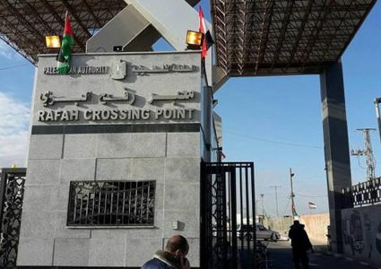 مصر تواصل فتح معبر رفح لليوم الثاني على التوالي