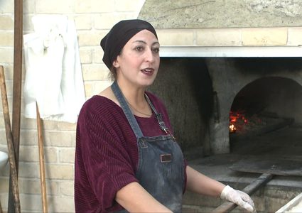 سيدتان من مدينة نابلس تفتتحان مطعما وفرنا لتوفير مصدر رزقهما