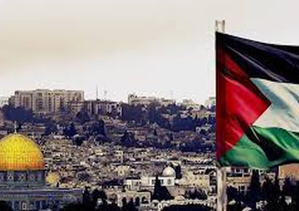 50 فنانا عربيا يتضامنون مع الشعب الفلسطيني