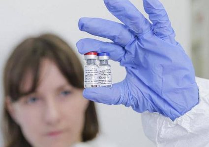 الكرملين: التطعيم العام ضد كورونا في روسيا سينطلق قبل نهاية 2020