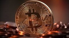 بيتكوين تفقد 3 آلاف دولار