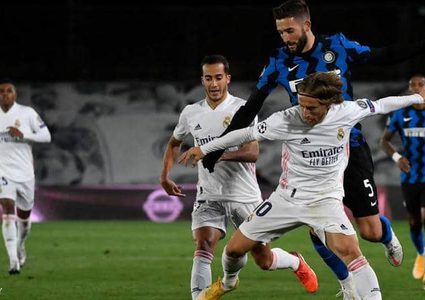 ريال مدريد يعود بثلاث نقاط ثمينة من ملعب "سان سيرو"