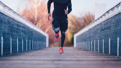 الصحة العالمية تطالب الجميع بممارسة الرياضة بزمن كورونا