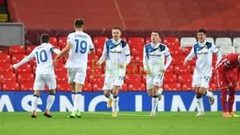 ليفربول يسقط على أرضه أمام ضيفه أتلانتا