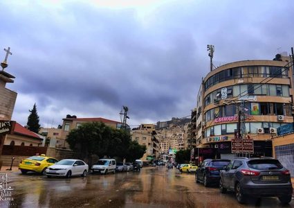 الأجواء الماطرة في مدينة نابلس