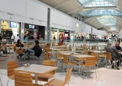 فتح تجريبي لـ15 مجمعا تجاريا بدولة الاحتلال