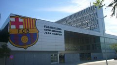 برشلونة يقترب للاتفاق مع لاعبيه لخفض رواتبهم