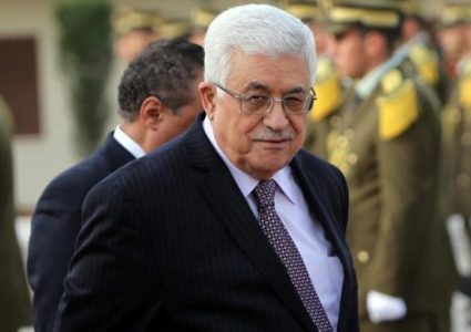 الرئيس عباس يبدأ بجولة خارجية تشمل الأردن ومصر غداً