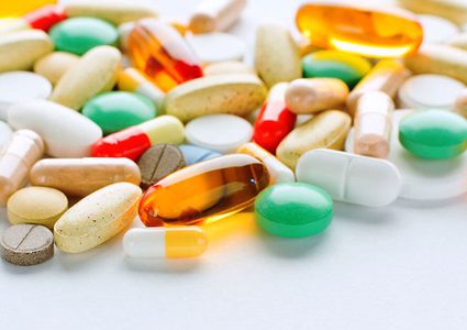 أهم 4 فيتامينات ومعادن لمن هم فوق 50 سنة