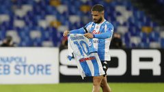 بقميص الأرجنتين نابولي يدك حصون روما برباعية