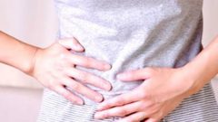 كيف تعرف أن انتفاخ معدتك قد يكون بسبب عدم تحمل الغلوتين؟