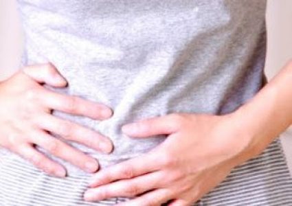 كيف تعرف أن انتفاخ معدتك قد يكون بسبب عدم تحمل الغلوتين؟