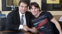 قائد برشلونة "التاريخي" سيعود.. والهدف ميسي ودوري الأبطال