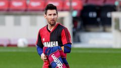 برشلونة يسعى لحذف إنذار ميسي الذي ناله بسبب مارادونا