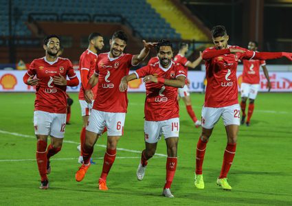 الأهلي المصري يوضح موقفه من أزمة "السوبر الإفريقي"