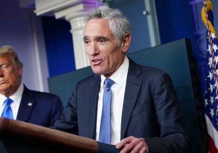 استقالة سكوت أتلاس مستشار ترامب بسبب فيروس كورونا