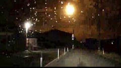 سقوط نيزك في اليابان يحول ليلها نهاراً