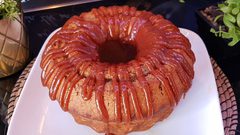 كيكة التمر الشهيه مع صوص التوفي