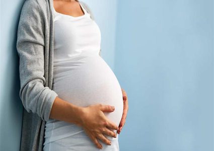 تحذير.."كوفيد-19" قد يعمق الاكتئاب والقلق لدى النساء الحوامل