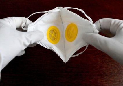 هل يزيد "الصمام" من فعالية كمامتك؟