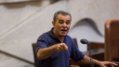 زحالقة: منصور عباس شذ عن القائمة المشتركة