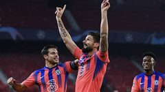 جيرو يقود تشلسي للفوز على إشبيلية بتسجيله "سوبر هاتريك"