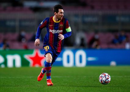 5 إغراءات تنقل ميسي إلى سان جيرمان