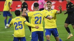 برشلونة يسقط أمام قادش في الدوري الاسباني