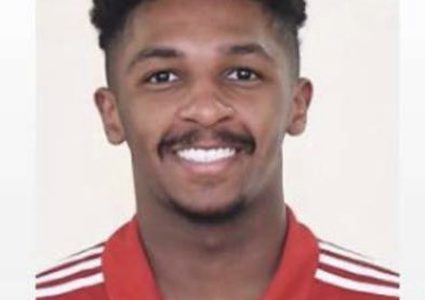 وفاة لاعب نادي الشارقة الإماراتي