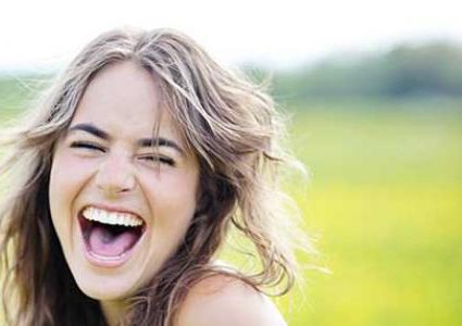 ماذا يفعل الضحك بجسمك؟.. تأثير "غير متوقع"