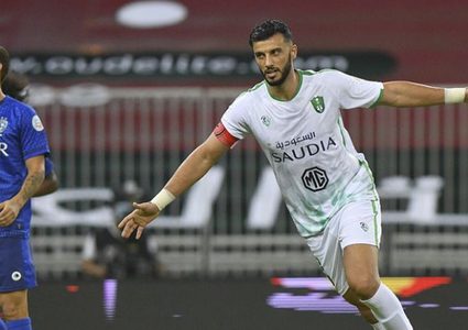 إصابة عمر السومة مهاجم أهلي جدة بفايروس كورونا