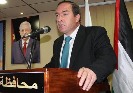 كميل يعلن إطلاق الموقع الالكتروني الرسمي لصندوق التكافل الخيري