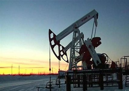 النفط ينخفض وسط تصاعد إصابات فيروس كورونا