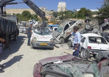 القبض على مطلوبين للعدالة واتلاف مركبات غير قانونية في سلفيت