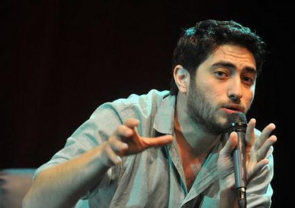 اعتقال الكاتب مجد كيال وشقيقه