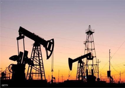 انخفاض أسعار النفط وسط تصاعد إصابات كورونا