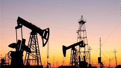 انخفاض أسعار النفط وسط تصاعد إصابات كورونا