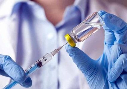 ترامب يمنع توزيع لقاحات كورونا إلى دول العالم قبل الصيف القادم