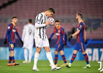 برشلونة يخسر صدارة المجموعة بسقوطه أمام اليوفي بثلاثية