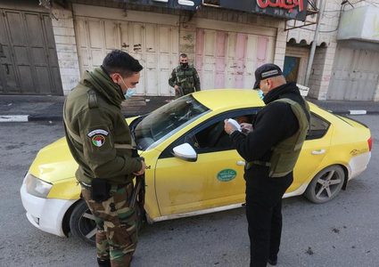 الداخلية: ألف دينار أردني او السجن لعام عقوبة مخالف قرار الاغلاق