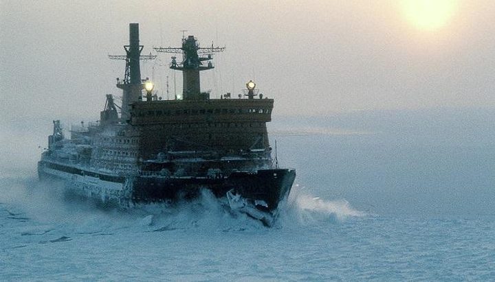 روسيا تخطط لبناء 3 كاسحات جليد نووية جديدة