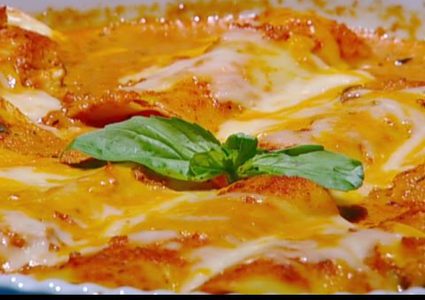 رولات اللازانيا بالدجاج والسبانخ والأرضي شوكي