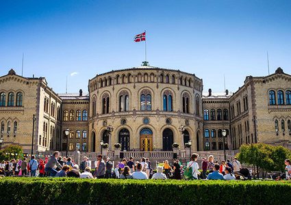 البرلمان النرويجي يصادق على تقليص المساعدات للفلسطينيين