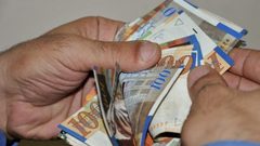 انخفاض جديد على سعر صرف الدولار مقابل الشيقل