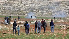 إصابات خلال مواجهات مع الاحتلال وسط الخليل